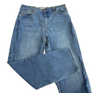 Levi’s 512 straight leg jeans